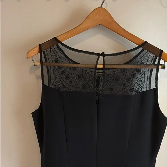 FORMAL BLACK DRESS WITH BEADED TOP SIZE 12 - Picture 3 of 4